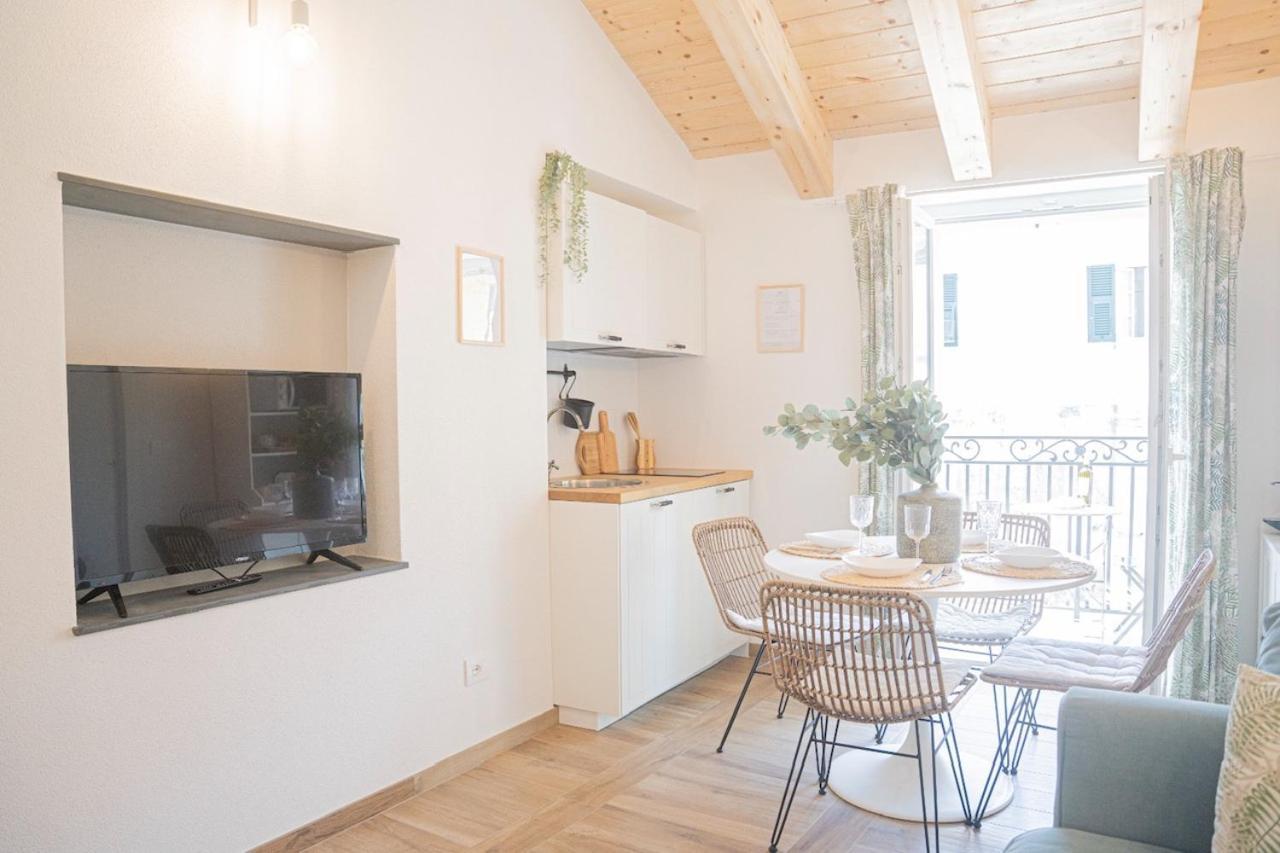 Moneglia In Piazza Apartment Bagian luar foto