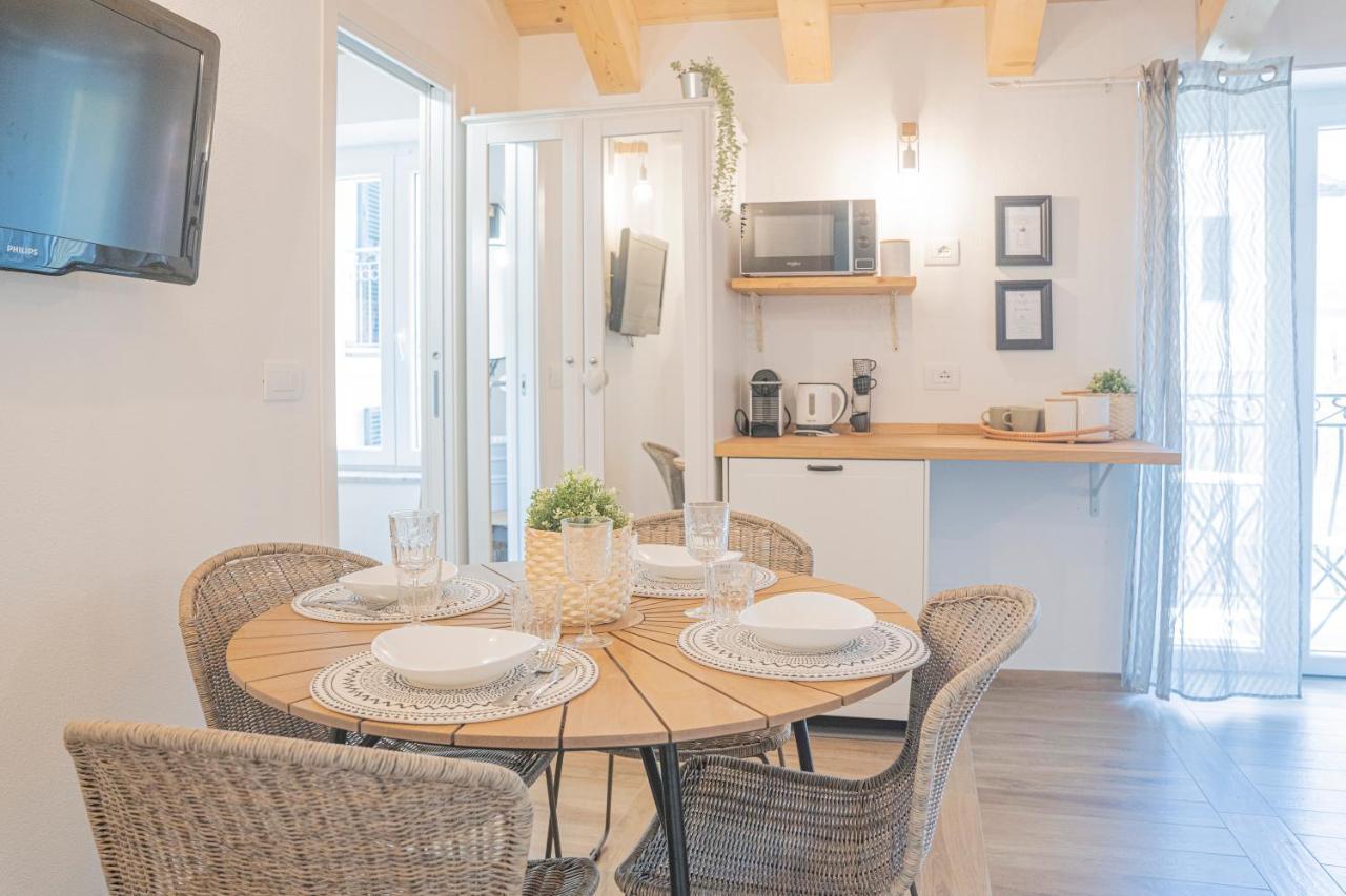Moneglia In Piazza Apartment Bagian luar foto