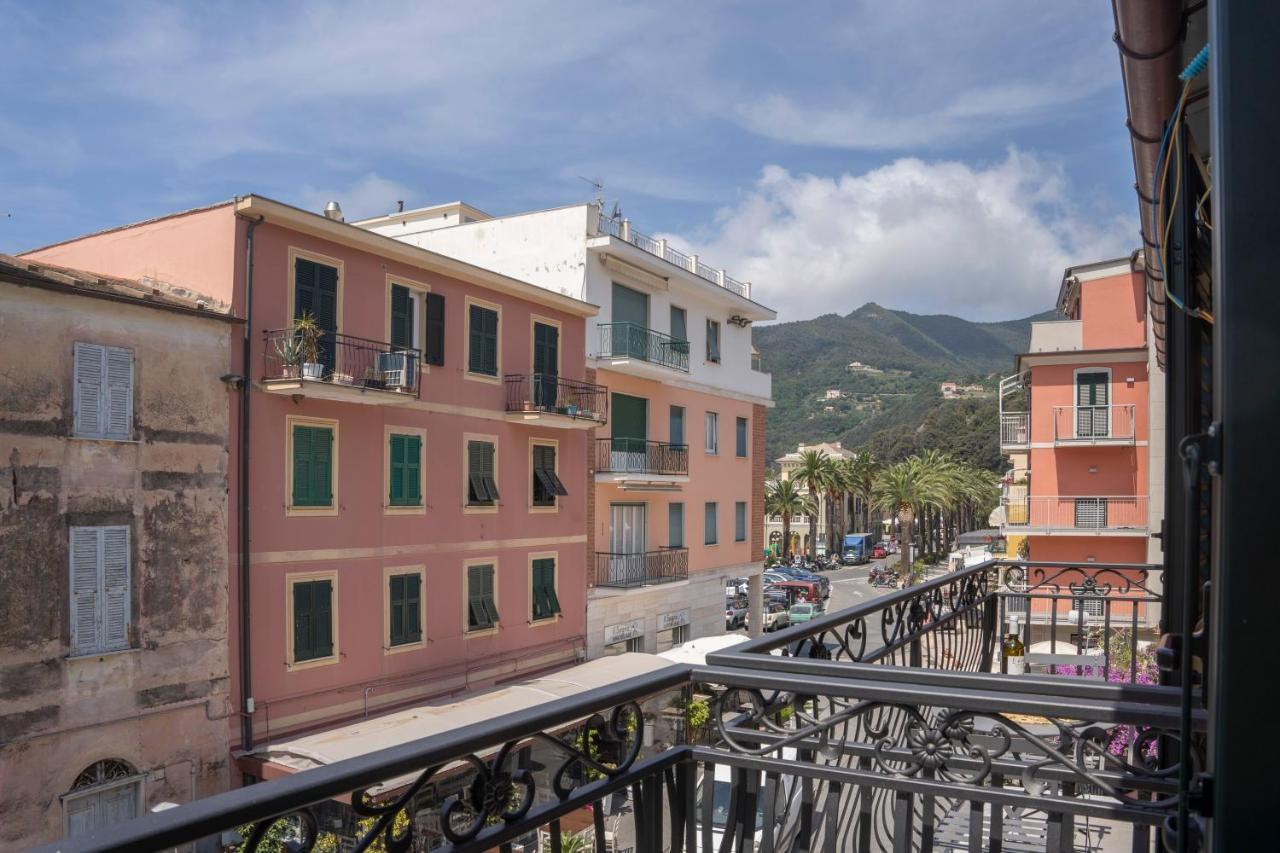 Moneglia In Piazza Apartment Bagian luar foto
